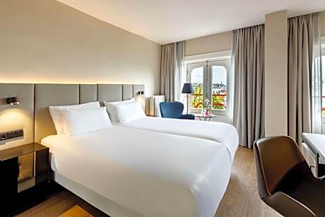 Superior Double or Twin Room with Extra Bed (2 Adults + 1 Child)
