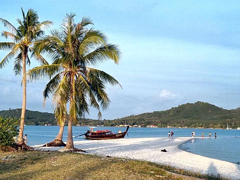 Backpack Hostel Kohyaoyai