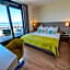 Lake Geneva Hotel