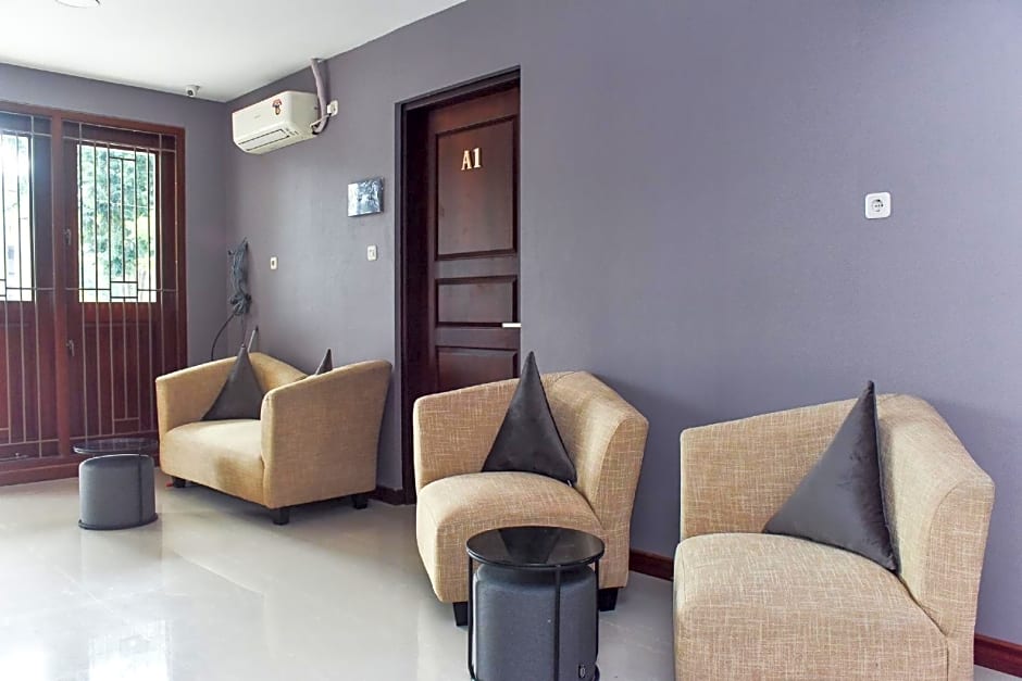 RedDoorz near Stasiun TVRI Surabaya 2