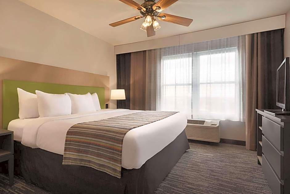 Country Inn & Suites by Radisson, Galena, IL