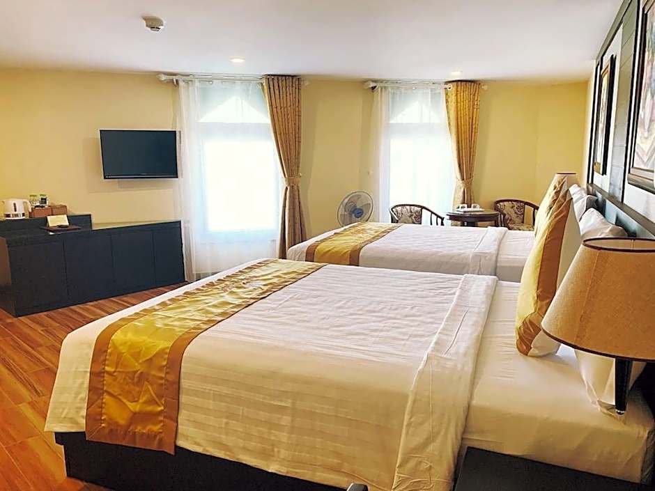 Hoang Minh Chau Ba Trieu