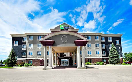 Holiday Inn Express Hotel & Suites Grand Forks By IHG