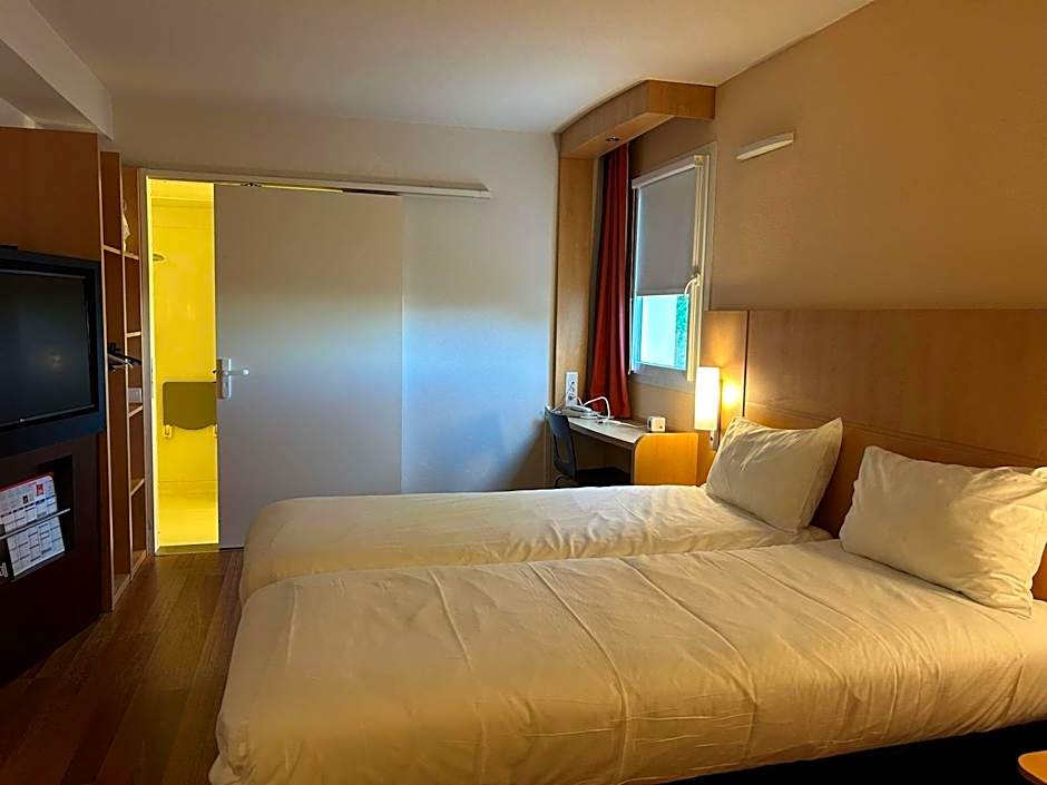 ibis Loriol Le Pouzin