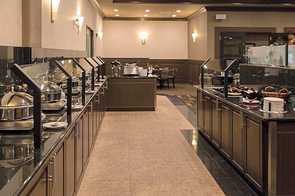 Chateau Nova Peace River