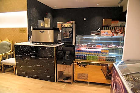 Roya Al Andalus Hotel