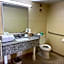 Hole Inn the Wall Hotel - Fort Walton Beach - Sunset Plaza - near Beaches & Hurlburt