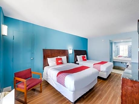 Queen Room with Two Queen Beds