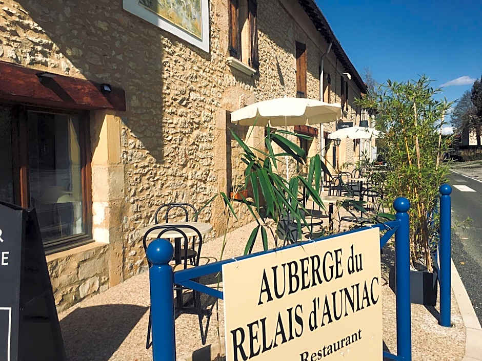 Auberge du relais d auniac Hotel Bar Restaurant Piscine