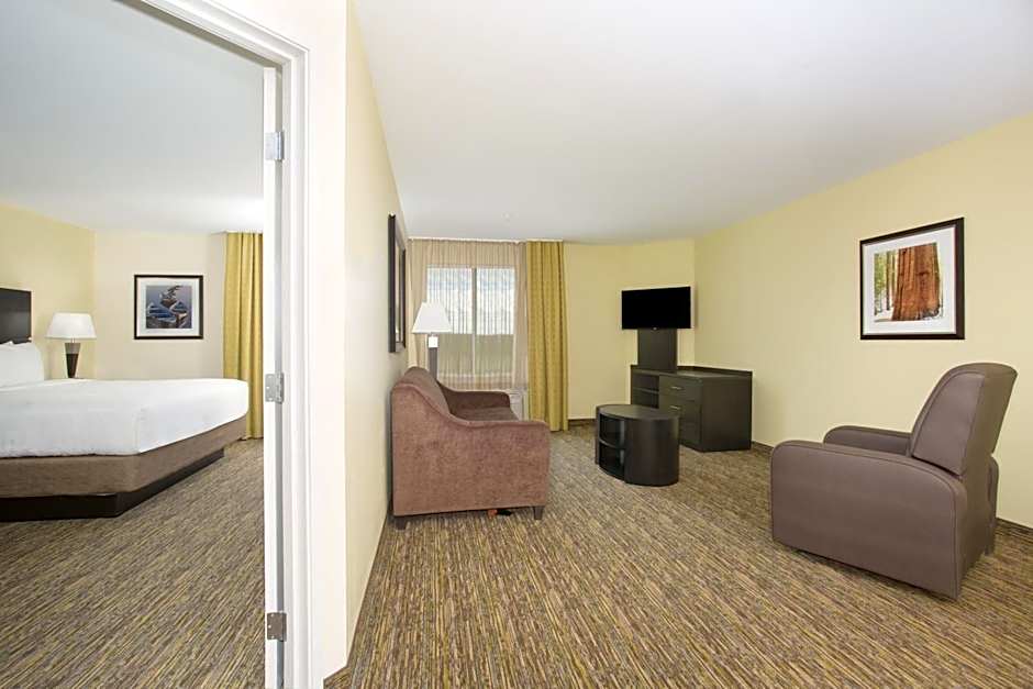Candlewood Suites Longmont - Boulder Area By IHG