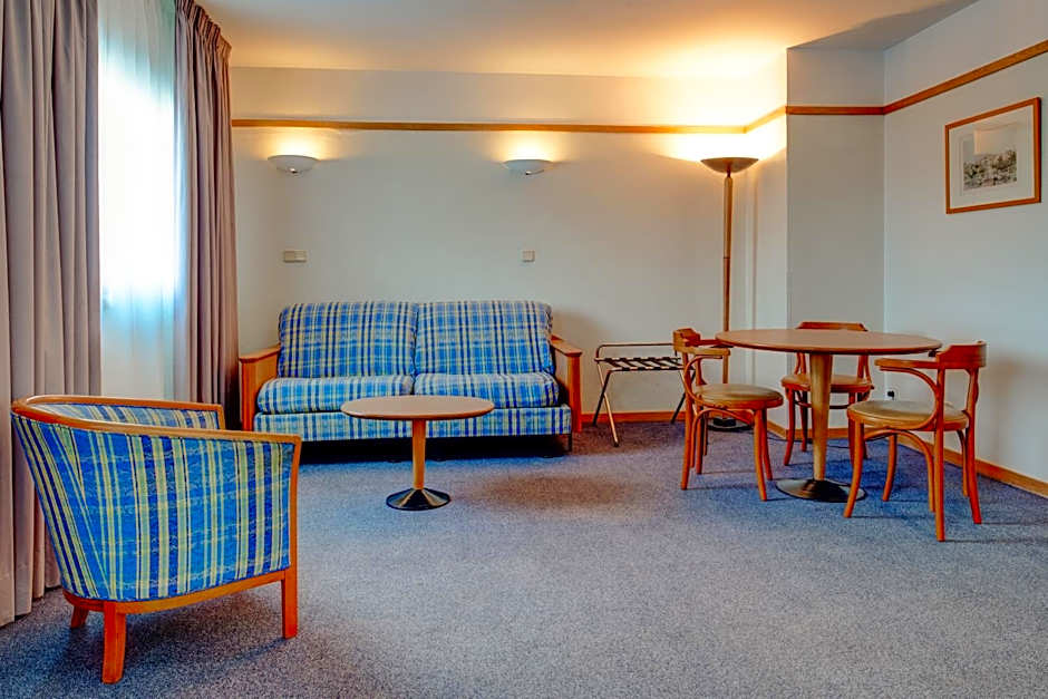 VIP Executive Eden Aparthotel