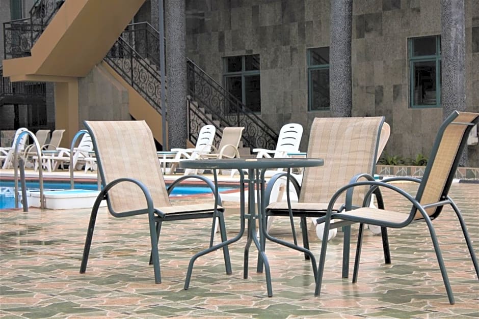 Ajuji Greenwich Hotels