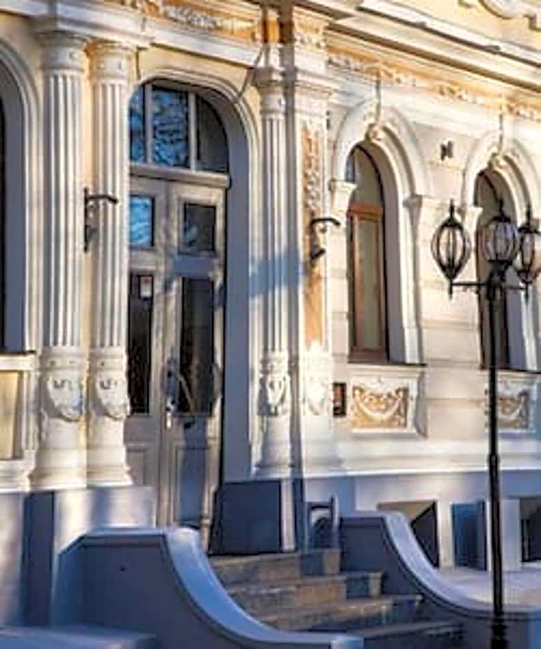 Old Riga Romantic Loft