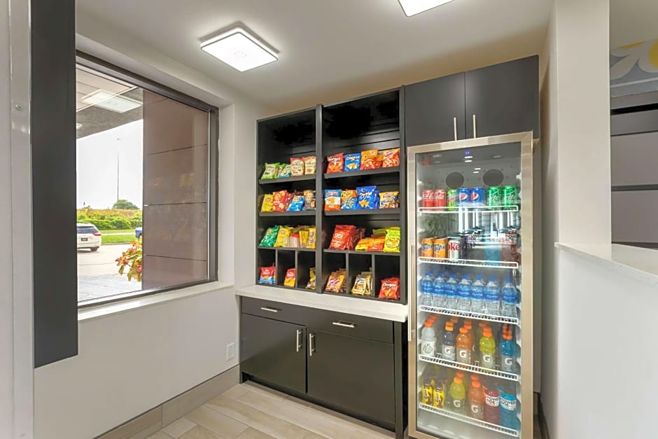 La Quinta Inn & Suites by Wyndham Des Moines West Clive