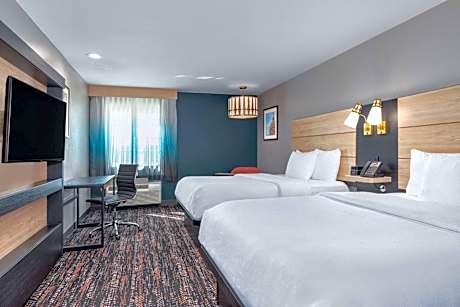 Queen Room with Two Queen Beds - Non-Smoking