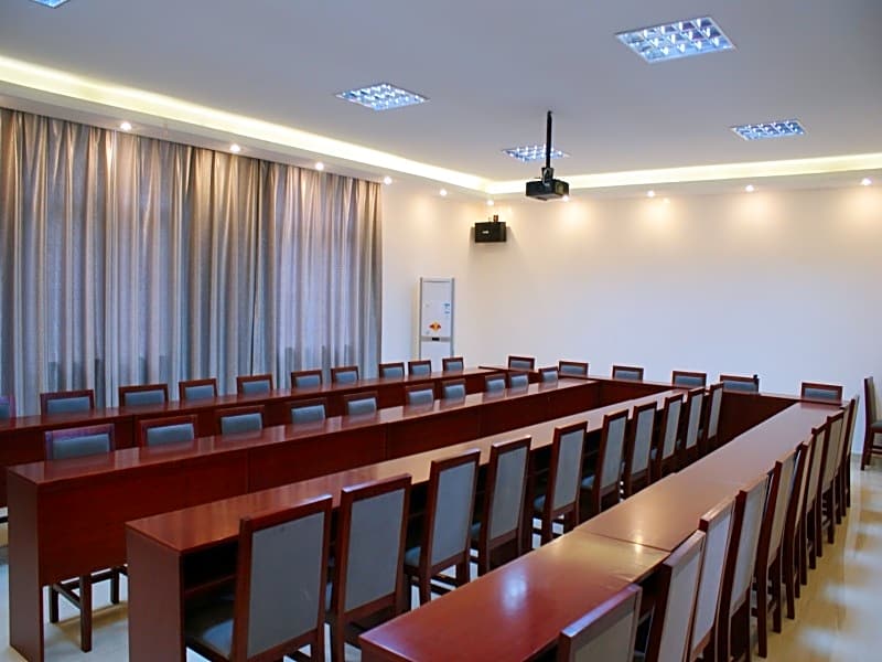 GreenTree Inn Jiangxi Jiujiang Shili Avenue Business Hotel