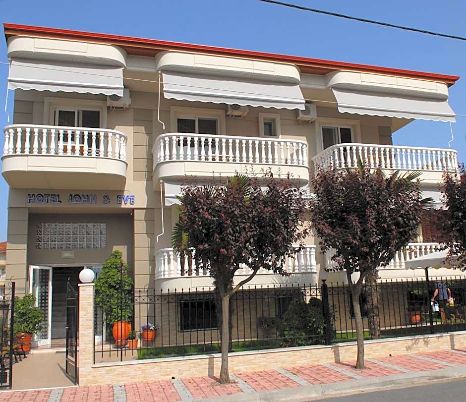 John & Eve Hotel