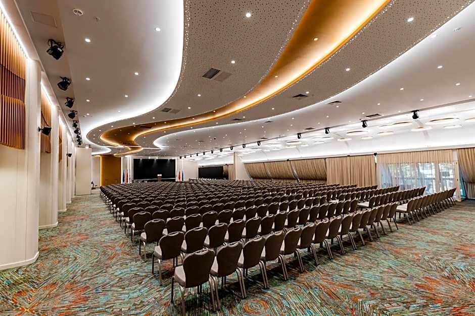 Holiday inn Skopje By IHG