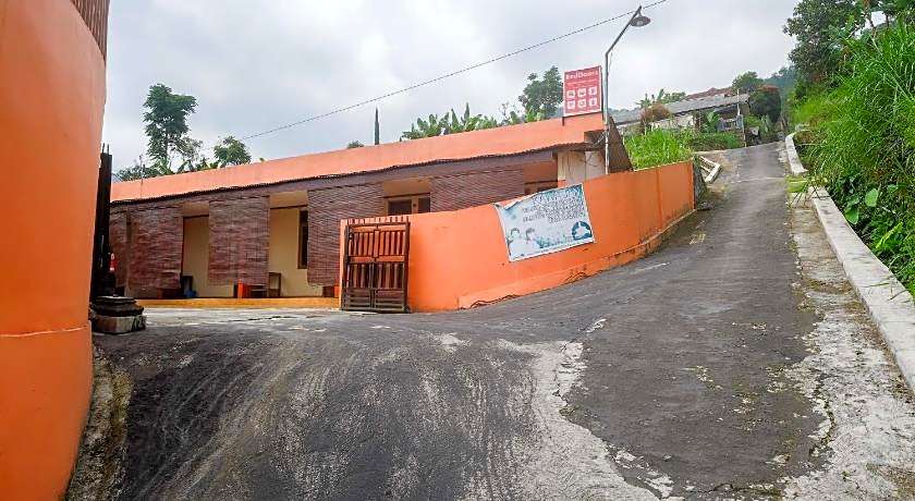 OYO 2162 Pondok Wisata Sri Widodo