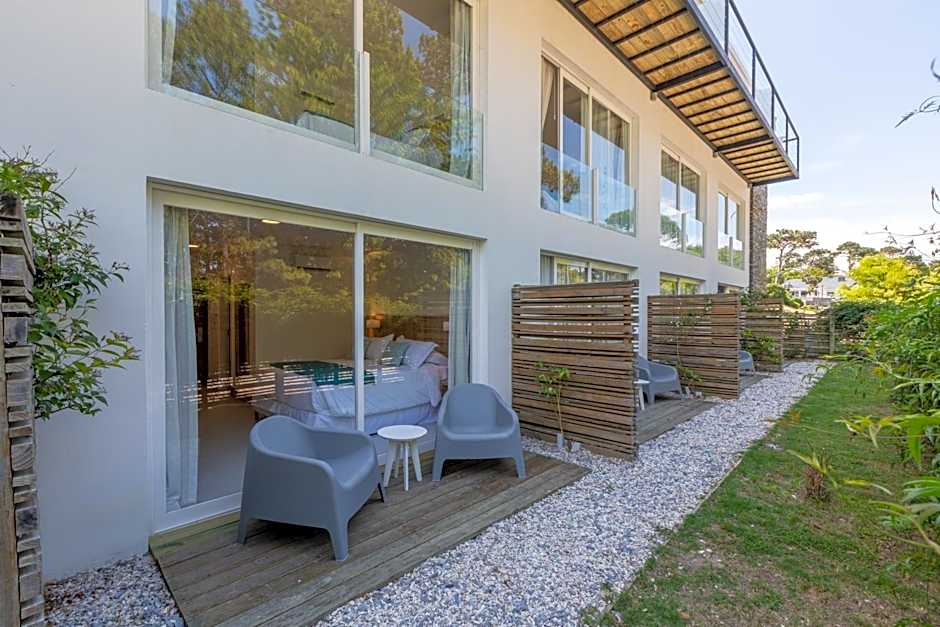 Live Hotel Boutique (Adults only)