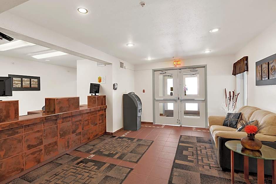 Super 8 by Wyndham Swift Current