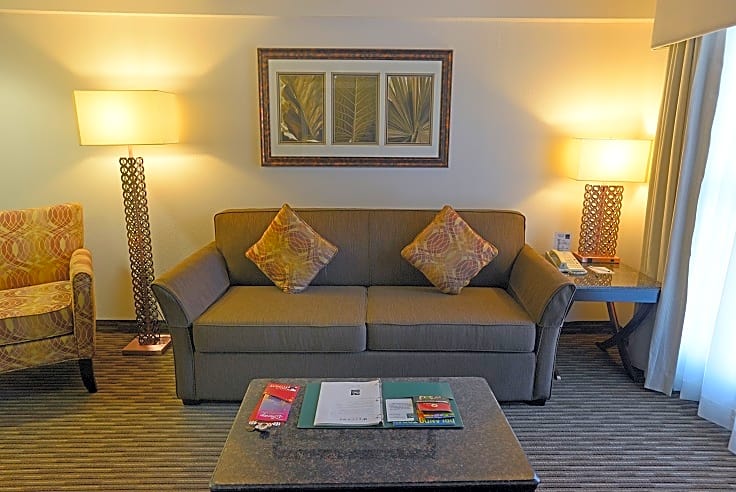 SureStay Plus by Best Western Orlando Lake Buena Vista