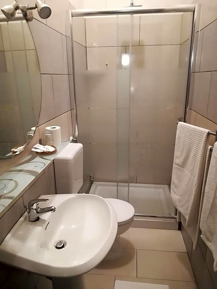 Euro Hotel