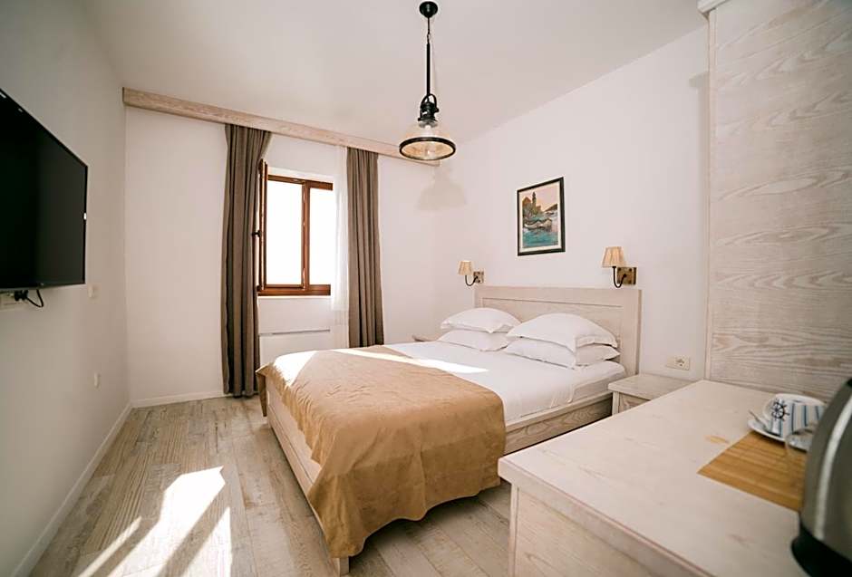 Hotel Pirate Old Town