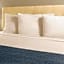 Days Inn & Suites by Wyndham Flagstaff I-40
