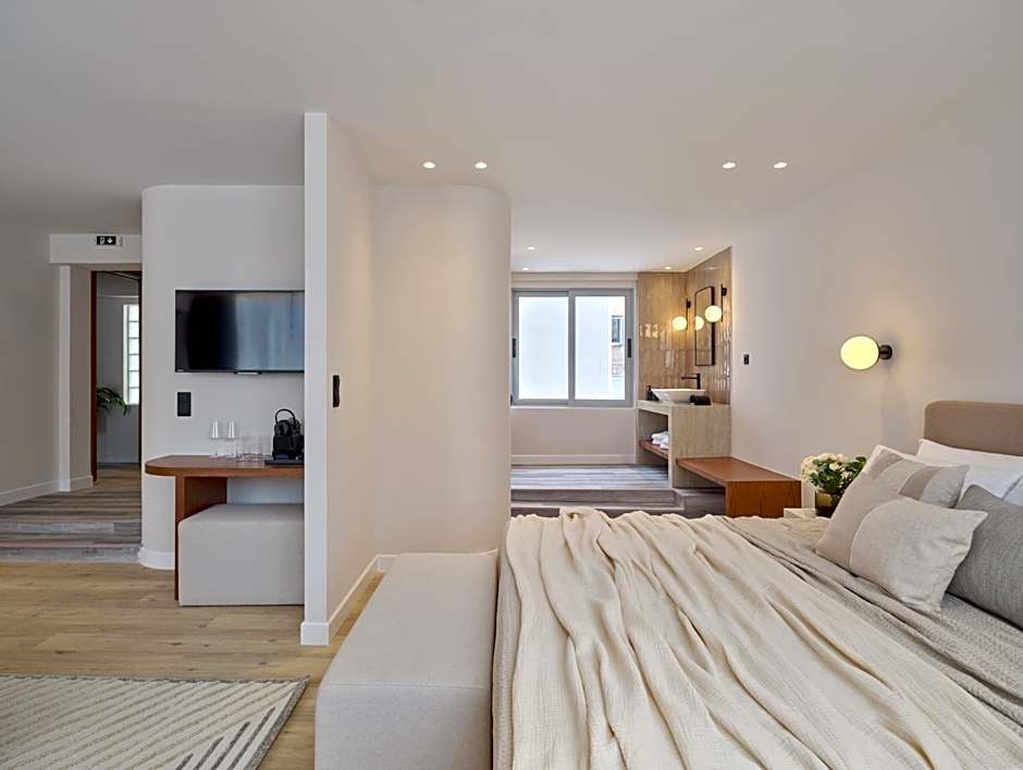 Haya Athens Loftie Suites
