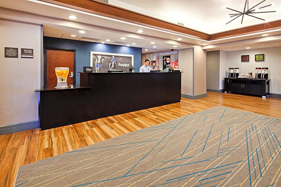 Hampton Inn & Suites Chino Hills