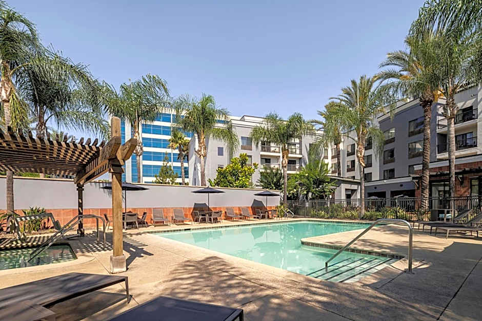 Courtyard by Marriott Los Angeles Burbank Airport