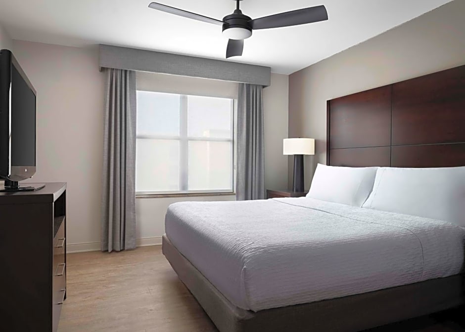 Homewood Suites By Hilton Carle Place - Garden City, NY