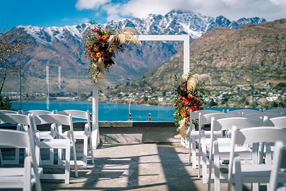 Holiday Inn Queenstown Frankton Road By IHG