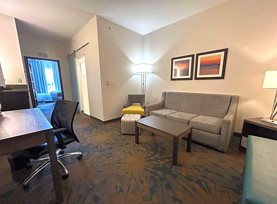 Best Western Erie Inn & Suites