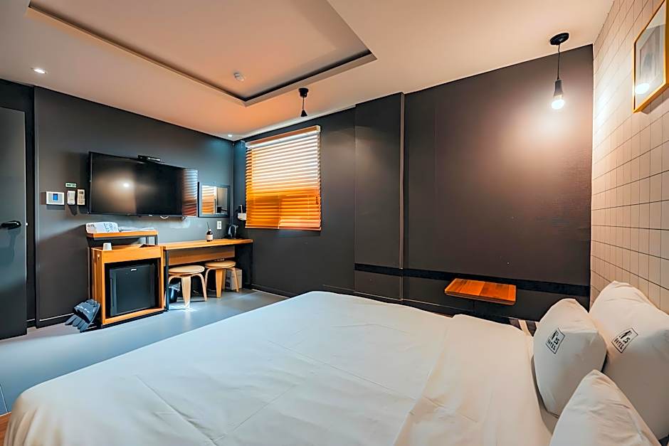 No. 25 Changwon Jinhae