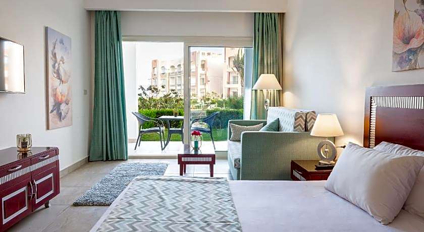 Oyster Bay Beach Suites