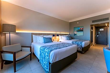 Premium Room with 2 double beds and sea view