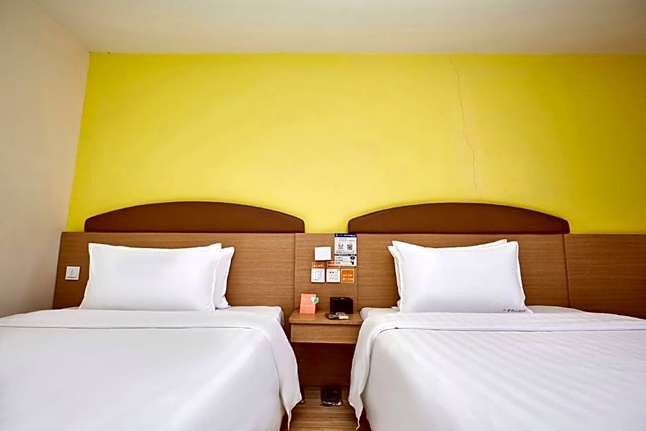 7 Days Inn Zhengzhou Zijingshan East Street Metro Station