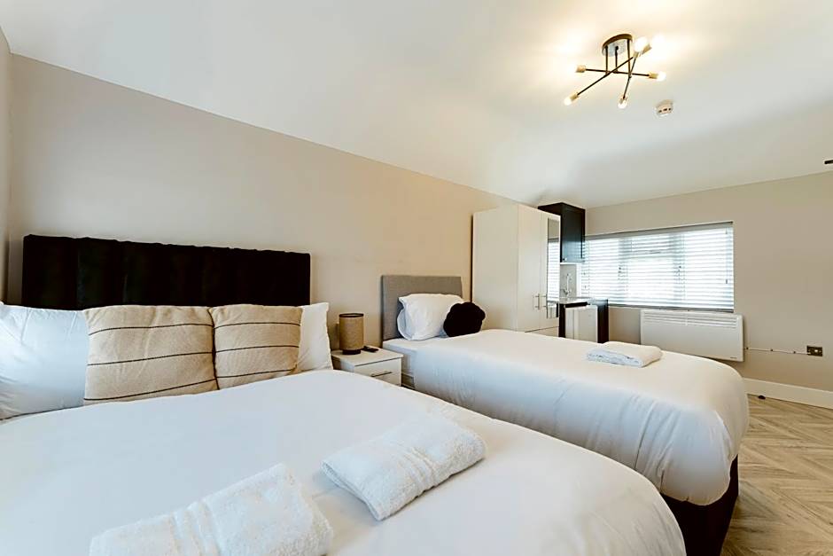 West Drayton Self Contained Studios