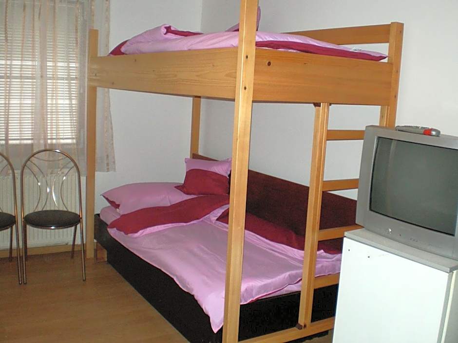 Hostel Piero