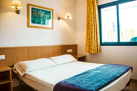 2 BEDROOM APARTMENT STANDARD