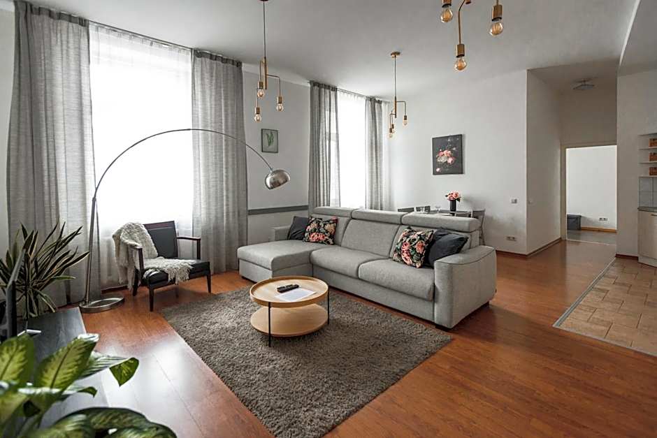 Bearsleys Downtown Apartments