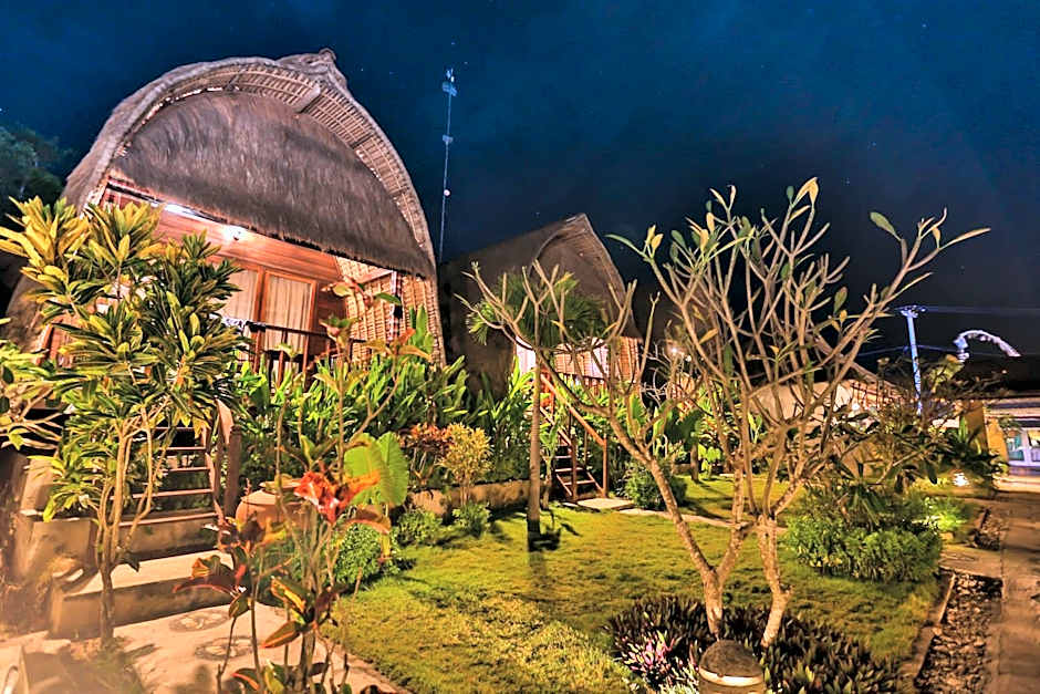 Sunset Coin Lembongan