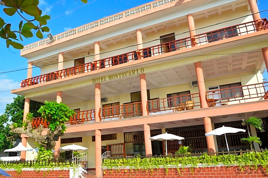 Hotel Montecarlo