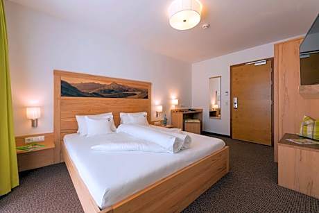 Standard Double Room with Balcony without Mountain View