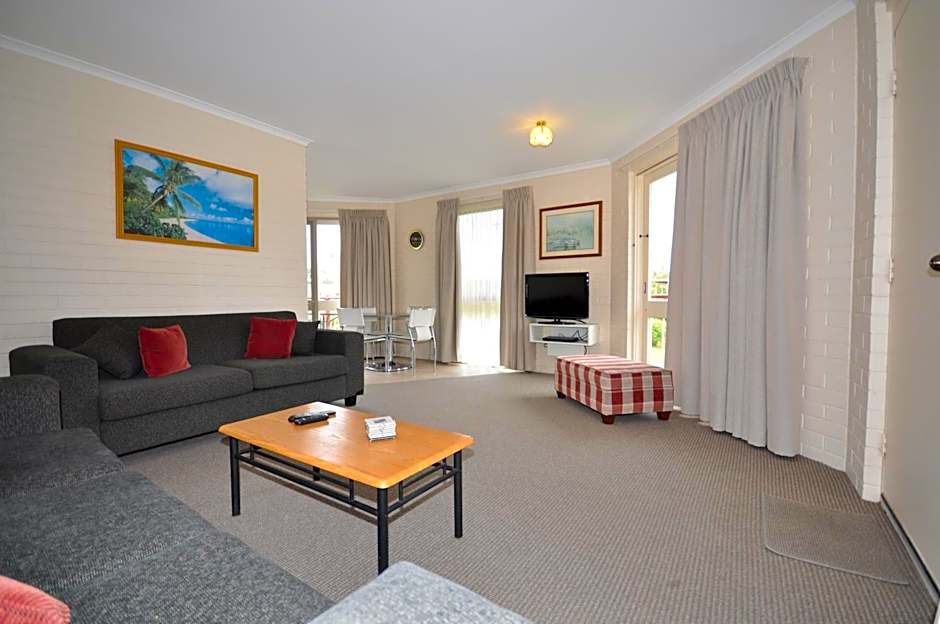 The Sands Holiday Apartments