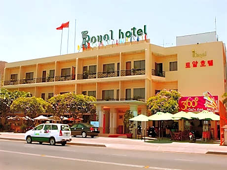 Royal Hotel