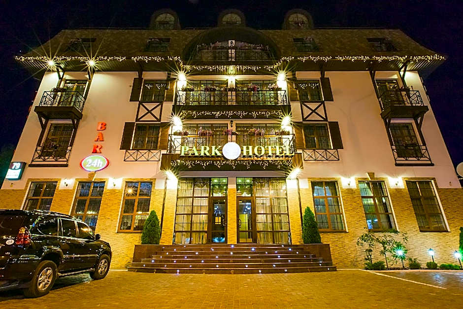 Photo 1 of 39 of Park Hotel