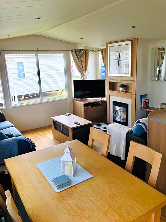 Jacobs Retreat- Lido Beach- well behaved dogs welcome